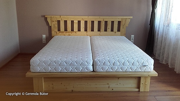 Franciaágy gerendából