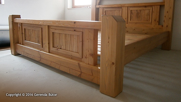 Fejedelmi kétszemélyes ágy