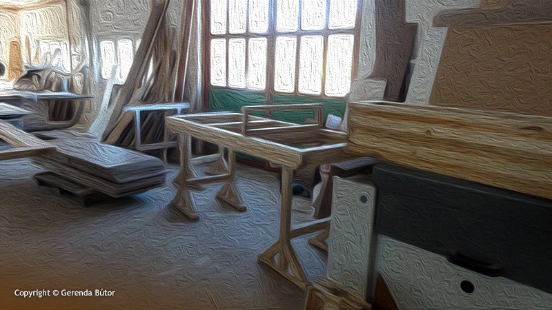 Na ebből milyen bútor lesz?