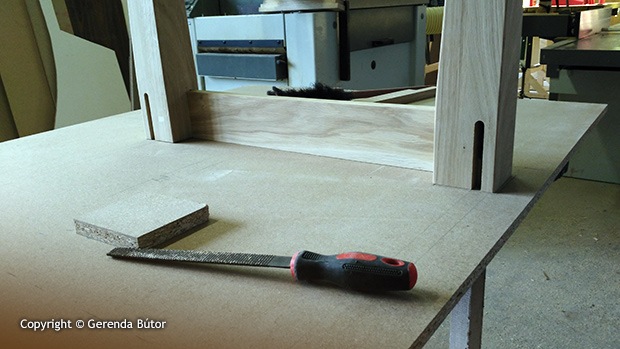 Gerenda asztal, gerenda szék