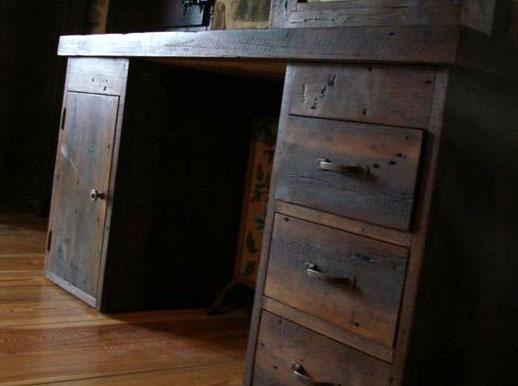 Barbarella íróasztal