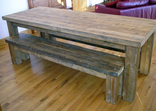 Bársonyka étkezőasztal