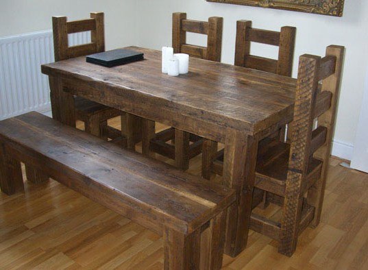 Beatrice étkezőasztal