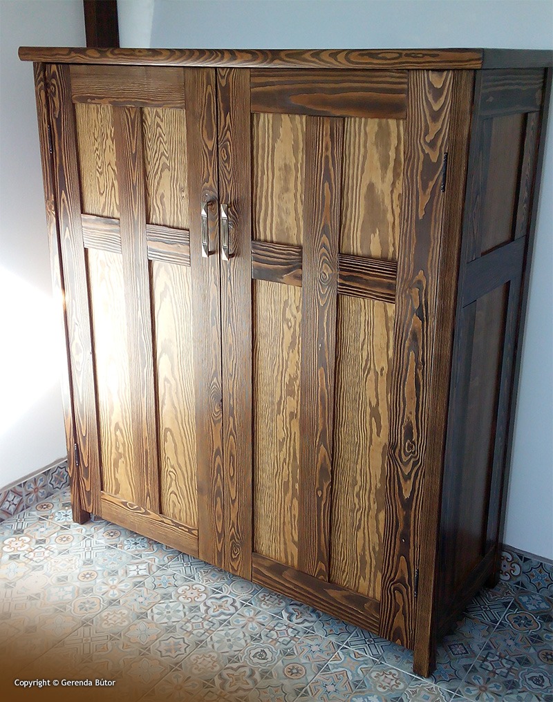 Hotel, panzió ruhás szekrény Hotel, panzió ruhás szekrény