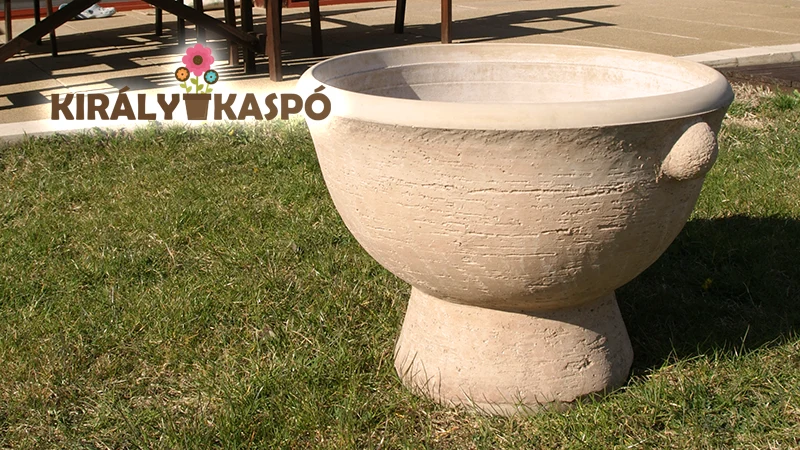 Fagyálló kültéri virágtartó Fagyálló virágtartó, kaspó